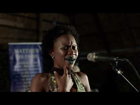 Lorretta Rain - Eloi