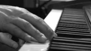 Mikel Paul - "It's Raining In New York" [Studio Performance]