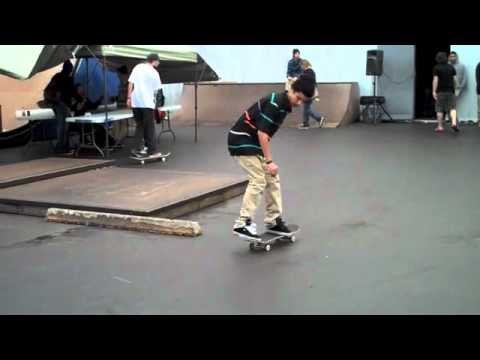 Luan Oliveira brincando antes da final do tampa am 2009
