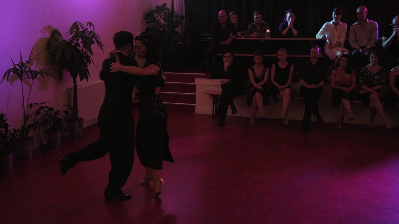 Tinta Roja Milonga - Pablo Calvelli & Natalia Cristofaro. Part 1
