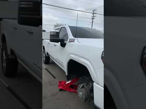#gmc #denali #duramax #nittotires #ridgegrappler