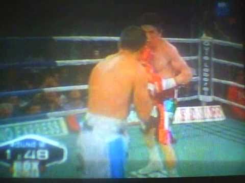 Ulises "Archie" Solis vs Luis "Roberto" Lazarte- round 12 y decisión