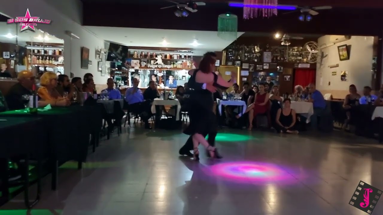 JONNY CARVAJAL & MARA OVIEDO || "Por la güella" (Biaggi)