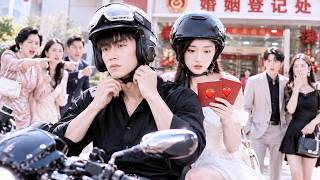 Fallen Heiress Flash-Married Her Bodyguard—Just a Deal, Until They Fell Hard for Each Other! 😍❤️