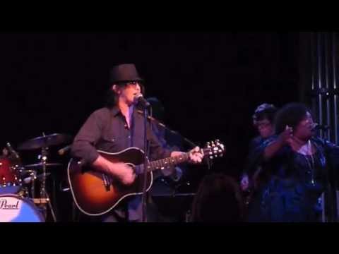 Mike Farris & The McCrary Sisters, Streets of Galilee