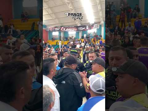 FILM #1 "NOS DAN UN GOL” | COMPUMUNDO VÉLEZ S.H 🆚 HÉCTOR BURROS | Desde sesquile #futboldesalon
