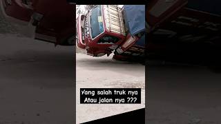 Download lagu truk oleng terbalik #truk #cctvtruk mp3
