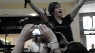 Away Away - Push Play - Roosevelt Field