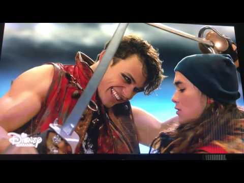 Descendants 2: Fight Scene