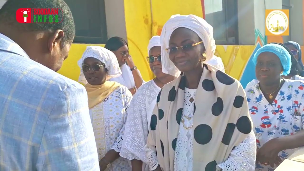 DON AMICALE DES FEMMES DE LA PRESIDENCE A L'HOPITAL DALAL JAM 