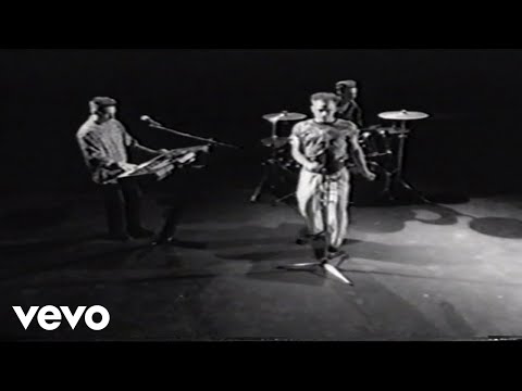 AguiRRe - El Camion ft. Zeta Bosio, Ricardo Serra