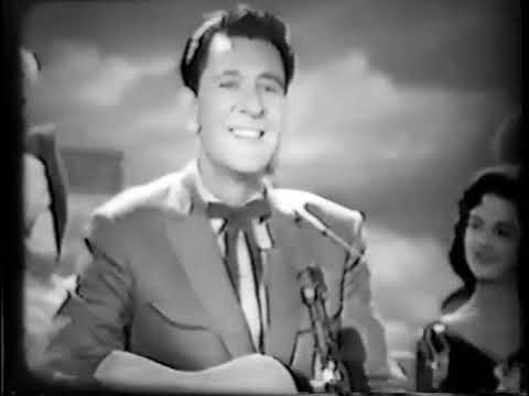 Doye O'Dell sings "Diesel Smoke, Dangerous Curves"