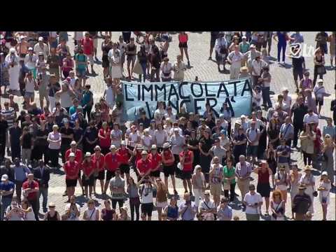 Angelus 15.8.2016. – 'Žena zaodjenuta suncem, mjesec joj pod nogama'