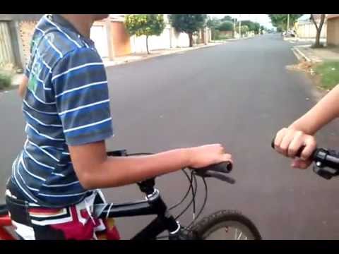 cairesloko,lucasloko e mr.zoio em uma capotagem