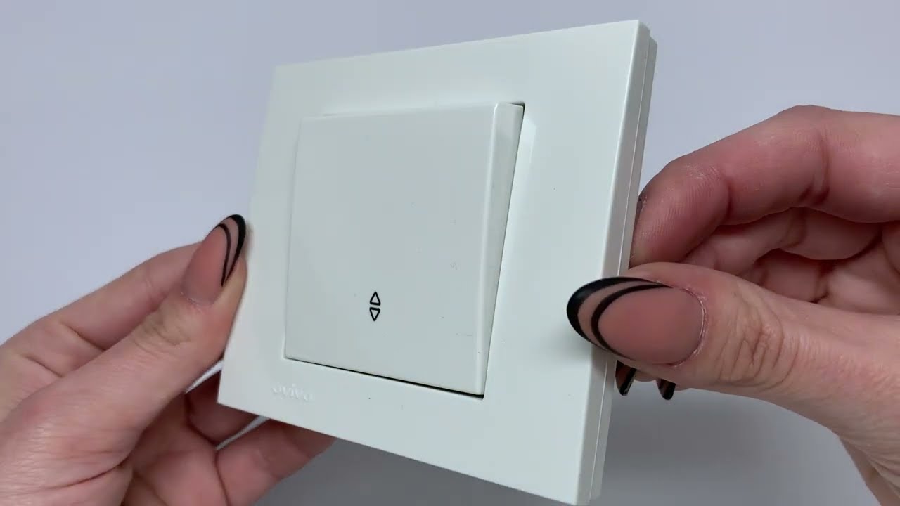 Выключатель проходной одноклавишный OVIVO Grano белый (400-010200-209)