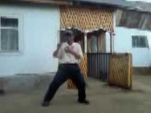 Petrow - Vrei sa bei!