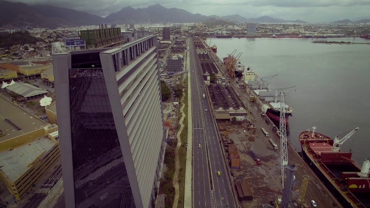 AQWA Corporate 4k | Foster + Partners