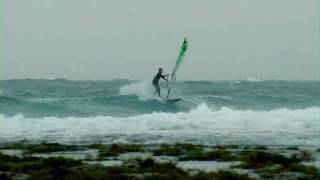 preview picture of video 'Windsurf a Porto Cesareo - Ivan Zecca I-601'