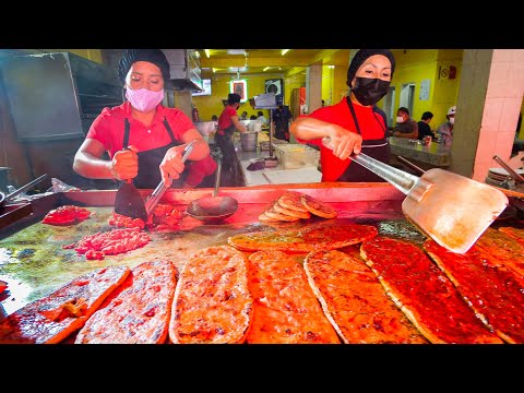 MEXICAN STREET FOOD Tour in Mexico City 🇲🇽 CRAZY BIRRIA TACOS in CDMX w/ @PelucheTorres!