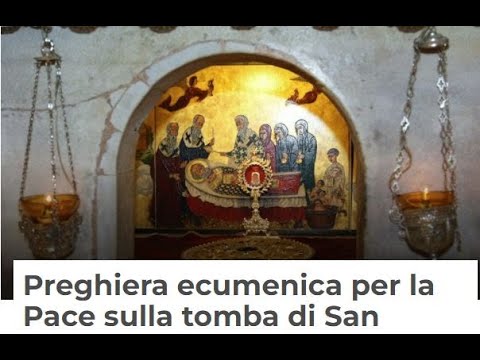 A Bari la preghiera ecumenica per la pace sulla tomba di san Nicola A Bari la preghiera ecumenica per la pace sulla tomba di san Nicola