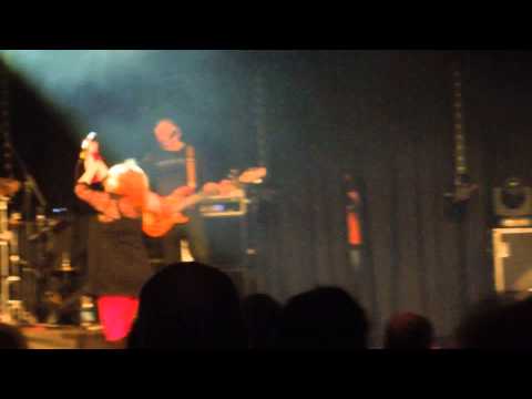 Věra Špinarová-LUCERNA-2014-Proud Mary