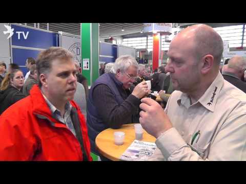 Michael Hoop im Kurzinterview mit Markus Neeb auf der DBA 2016 (Brieftauben)