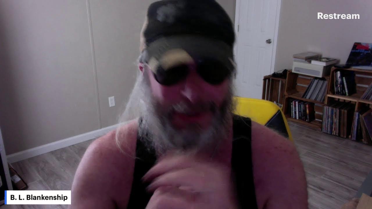 How to write Short-Form & Long-Form Comics w/ B. L. Blankenship