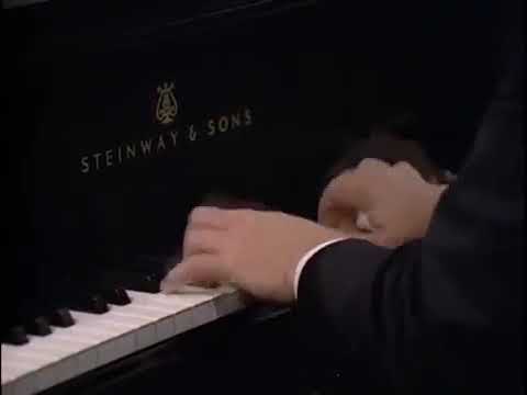 Emil Gilels plays "Song without Words in C major, op.67 no.4, "Spinnerlied" by Mendelssohn