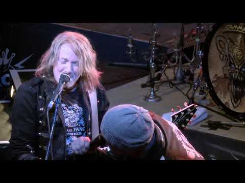 Gamma Ray ft. Michael Kiske - Time To Break Free - Live: Skeletons & Majesties, Bonus - 2011