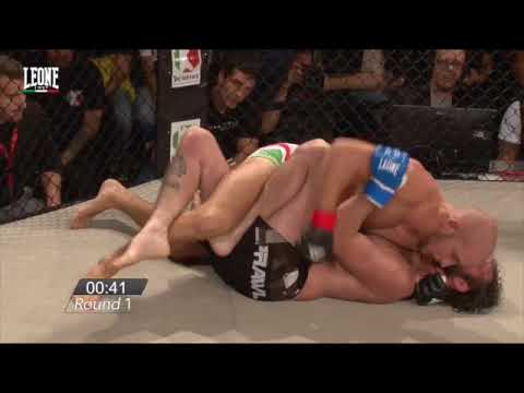 Cody McKenzie vs. Stefano Paternò