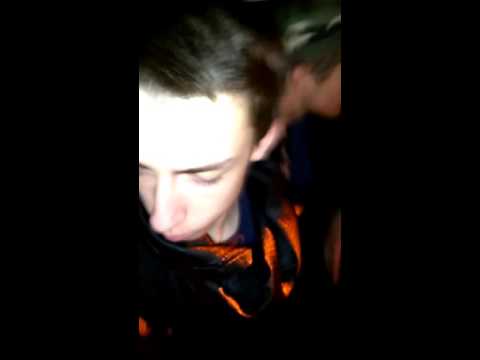 Rave-âgé/ detra k Sound système