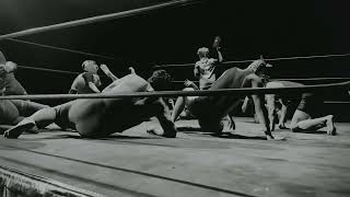 YE - MAMA'S FAVORITE