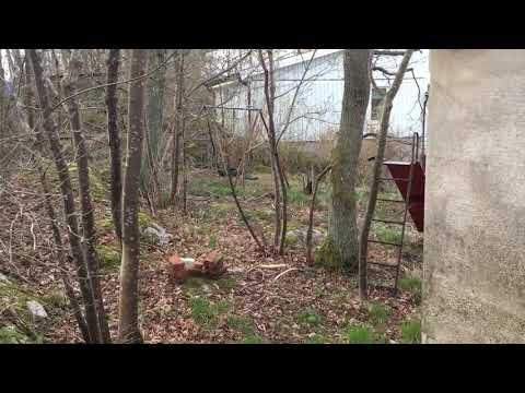 Den väldigt övergivna lilla lekplatsen (RONNEBY) - 190410 - iPhone SE (BLEKINGE)