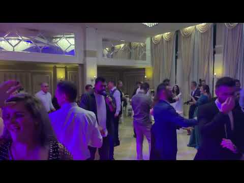 FORMATIE NUNTA BUCURESTI - Select Music Band - ALEX BAROC -  Bravo lor au stil țiganii ( cover )