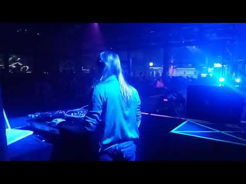 Sesc Jazz 2018 - Deejay Ju Mineira (set abertura show 24.08.2018) - Expandindo Mentes
