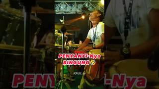 Download lagu TUKANG KENDANG KERJAIN PENYANYI SAMPAI BINGUNG🤣 mp3