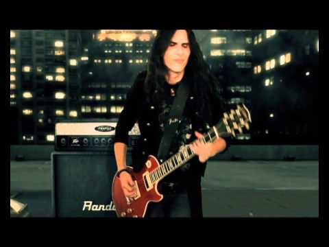 Vukasin & Alogia - Od svega umoran