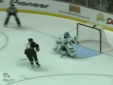 Canucks at Ducks Full Shootout - 13 Rounds - 10/31/08