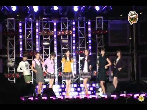 [Fancam] 081025 SNSD - Kissing You, Girls' Generation