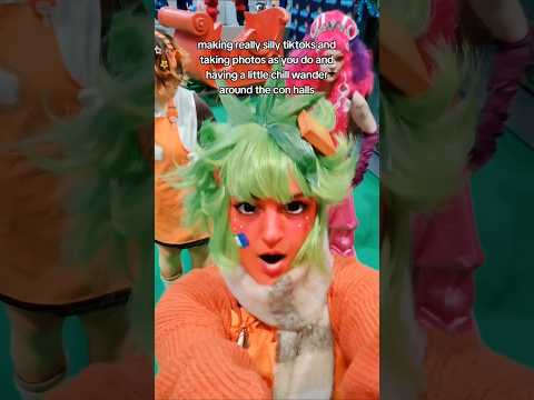 MCM BIRMINGHAM VLOG day 1! Dandy's world 🍓🍰 @ninbeaa @sylphncosplay #dandysworld #comiccon #vlog