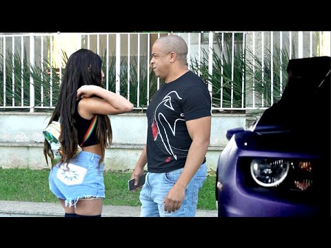 PEGADINHA: TESTANDO MULHER INTERESSEIRA NO CONDOMINIO