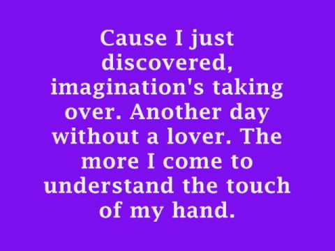 Britney Spears- Touch of my hand lyrics