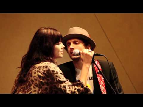 All I Want For Christmas Is Us Jason Mraz & Tristan Prettyman