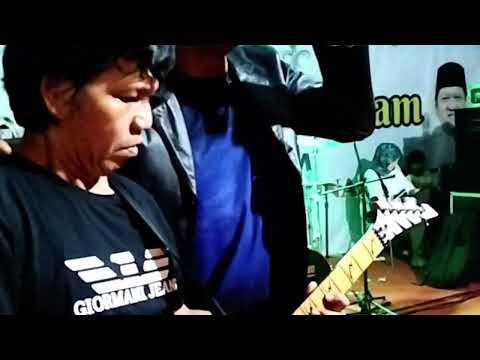 Penonton semua terdiam sejenak mendengar kan lagu ini - sandiwara cinta semusim - by jasmenggo