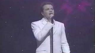 WESTLIFE - What Makes a Man [Royal Variety Performance 2000]