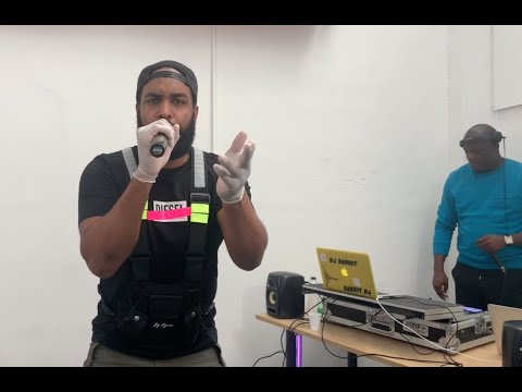 Figure Flows 'Boohoo man of the house Fest' (virtual performance)