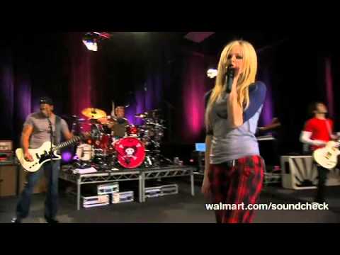 Video thumbnail for Girlfriend (Walmart Soundcheck)