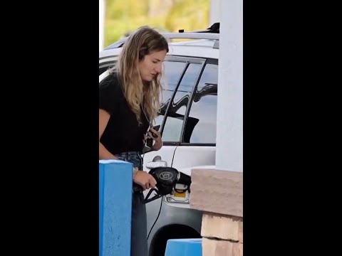 U.S. fuel prices climb as Middle East fighting escalates