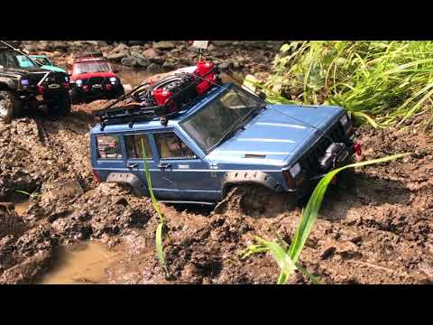 RC trucks off road mudding @ Parkerfest Europe 2018 Jeep Cherokee TRX-4 SCX10.2