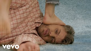 Sandro Cavazza, P3GI-13 - High With Somebody